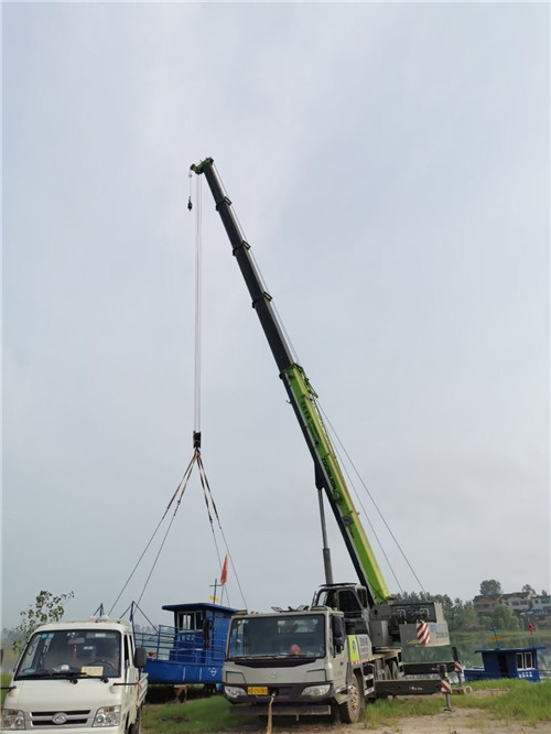 南昌市桥梁建设吊装案例